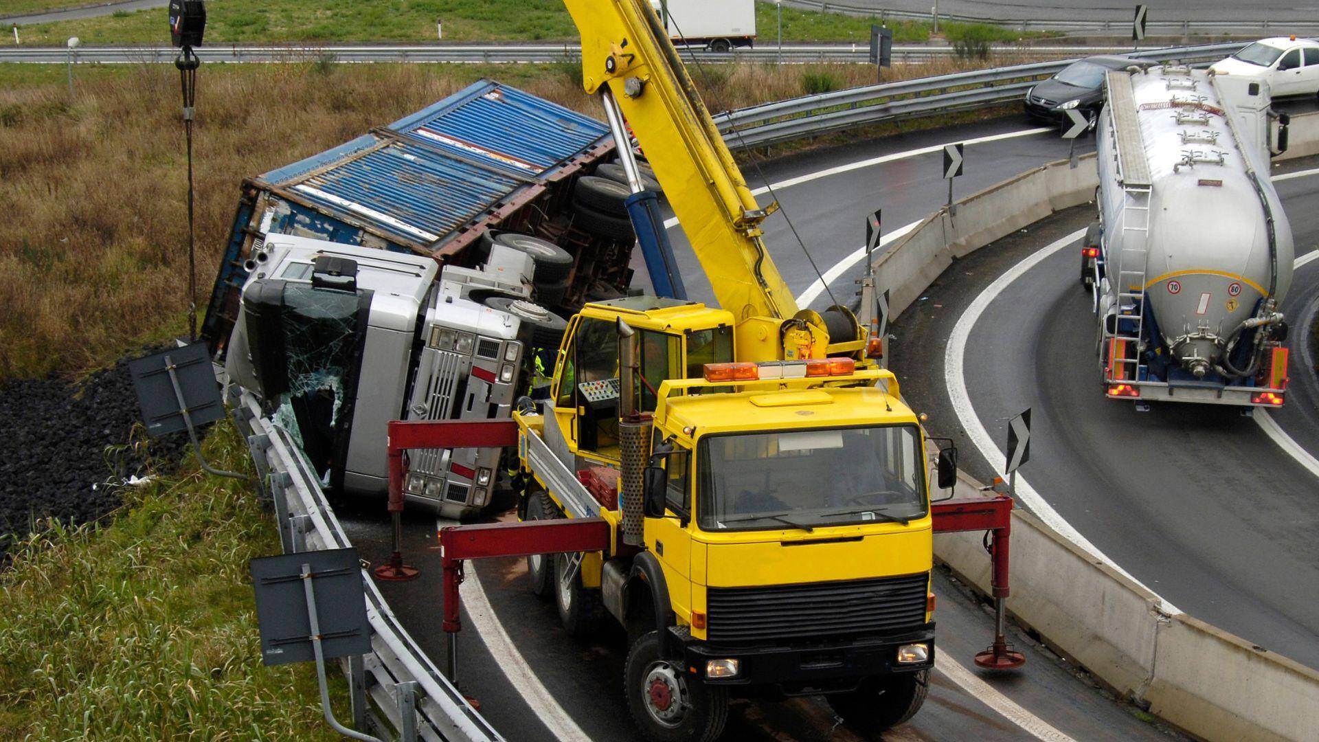 Removing a truck from an accident scene in Birmingham, Alabama